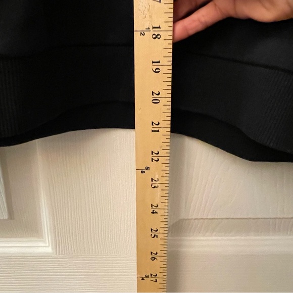 Vans Off The Wall Black Sweatshirt-Embroidered Rose Design Back- SMALL - Picture 7 of 10